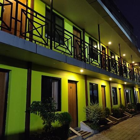 Hotel Dine & Dream Catmandu Exterior foto